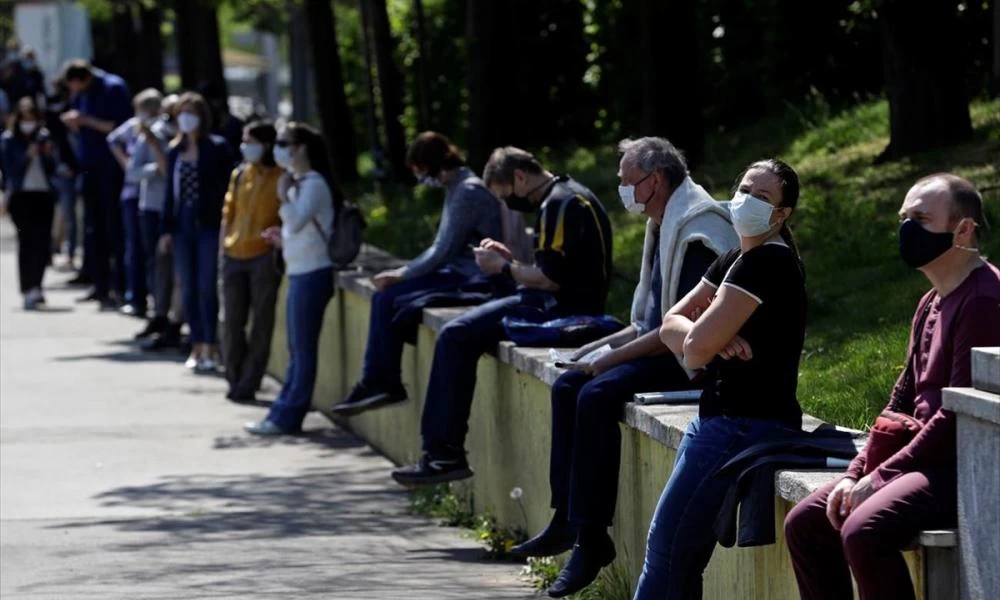 Βουλγαρία: Mειώνεται η καραντίνα σε 10 ημέρες από τις 14